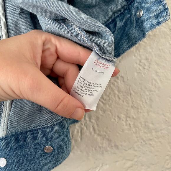 Samantha Sippos Star 'Girls Girls Girls' 1/2 Sleeve Denim Jean Jacket Medium - Picture 4 of 8